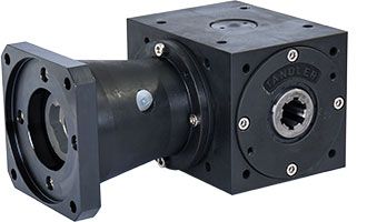 Servo bevel gearbox with hollow shaft and straight sided, splined bore