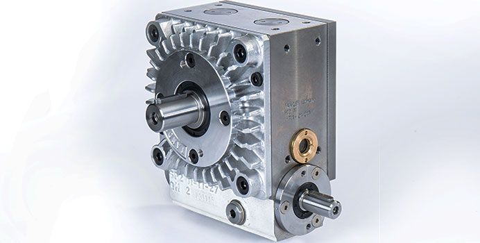 Single stage planetary speed modulation gearbox
